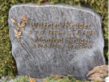 Kr�ger, Manfred * 1928, + 2007   Kr�ger, Wilfried * 1956, + 1999 