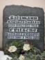 Fritsche, Barbara * 1925, + 2001  Fritsche, Robert * 1926, + 2001  Salzmann, Alwine * 1895, + 1954  Salzmann, Gustav * 1882, + 1966 