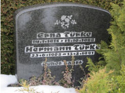 T�rke, Erna * 1915, + 1988  T�rke, Hermann * 1908, + 1991