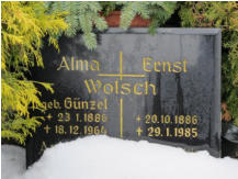 Thonke, Anna (geb. Schmidtke) * 1874, + 1965   Wolsch, Alma (geb. G�nzel) * 1886, + 1964