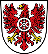 Das Eichsfeld umfasst eine Flche von etwa 1540 km und liegt zwischen den Tlern der Rhume im Nordosten und der Werra im Sdwesten, dem Thringer Becken im Sdosten und dem Gttingen-Northeimer Wald im Nordwesten. Die Elbe-Weser-Wasserscheide verluft vo